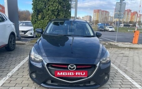 Mazda Demio IV, 2017 год, 1 450 000 рублей, 3 фотография