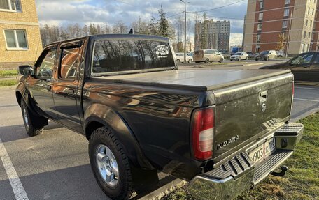 Nissan NP300, 2011 год, 850 000 рублей, 22 фотография