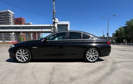 BMW 5 серия, 2010 год, 1 990 000 рублей, 8 фотография