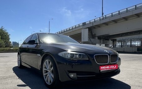 BMW 5 серия, 2010 год, 1 990 000 рублей, 5 фотография