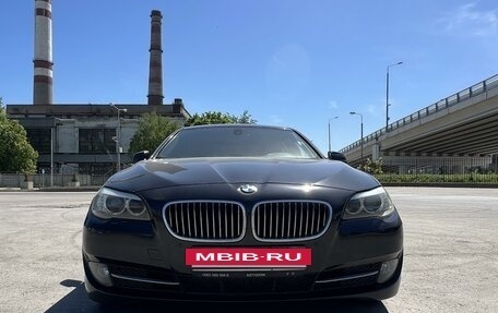 BMW 5 серия, 2010 год, 1 990 000 рублей, 4 фотография