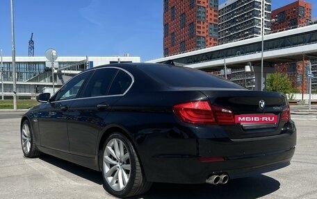 BMW 5 серия, 2010 год, 1 990 000 рублей, 7 фотография