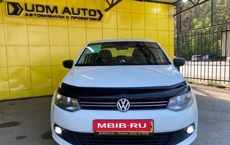 Volkswagen Polo VI (EU Market), 2015 год, 820 000 рублей, 2 фотография