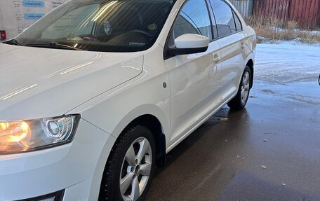 Skoda Rapid I, 2015 год, 1 000 000 рублей, 15 фотография