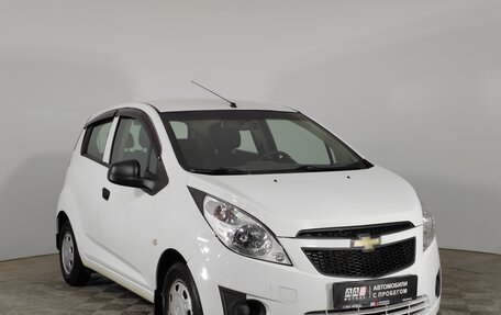 Chevrolet Spark III, 2013 год, 799 000 рублей, 3 фотография