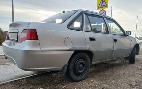 Daewoo Nexia I рестайлинг, 2011 год, 2 фотография