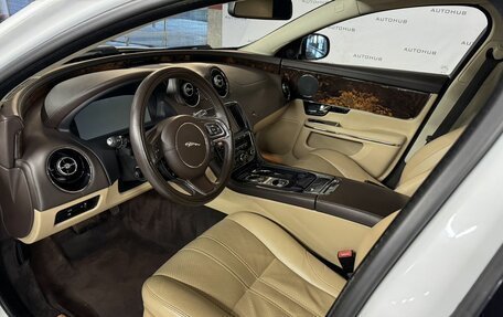 Jaguar XJ IV (X351), 2011 год, 1 450 000 рублей, 10 фотография