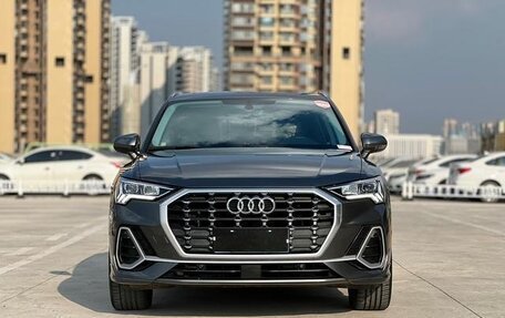 Audi Q3, 2022 год, 2 990 000 рублей, 2 фотография