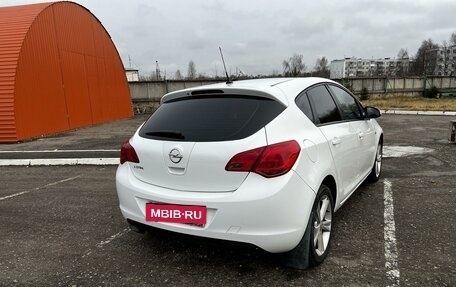 Opel Astra J, 2011 год, 3 фотография