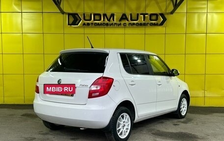 Skoda Fabia II, 2012 год, 749 000 рублей, 5 фотография