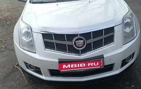 Cadillac SRX II рестайлинг, 2012 год, 1 650 000 рублей, 2 фотография