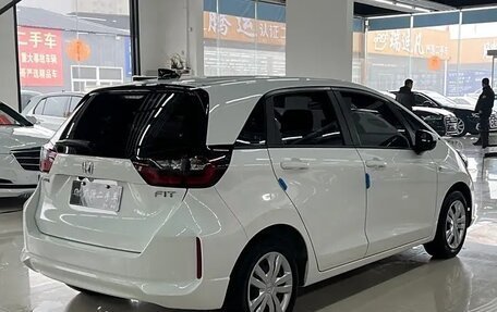 Honda Fit, 2021 год, 1 842 000 рублей, 6 фотография