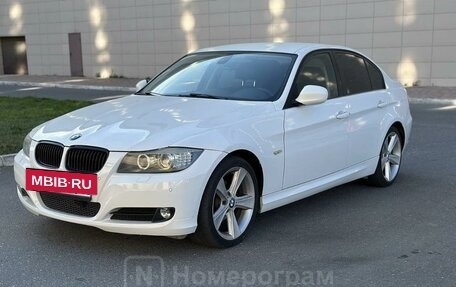 BMW 3 серия, 2011 год, 1 400 000 рублей, 4 фотография