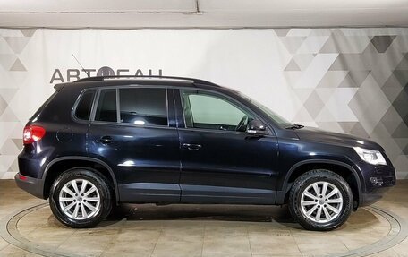 Volkswagen Tiguan I, 2011 год, 1 489 000 рублей, 6 фотография