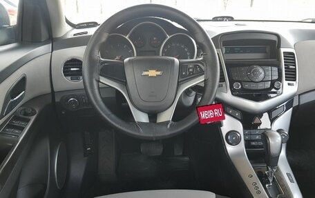 Chevrolet Cruze II, 2011 год, 899 000 рублей, 5 фотография