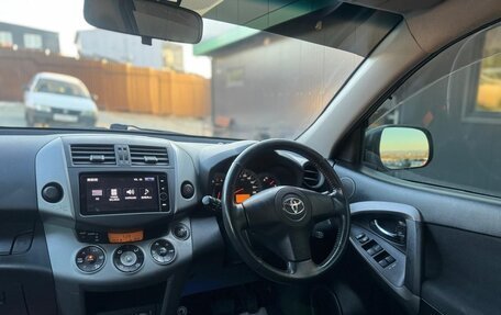 Toyota RAV4, 2006 год, 1 090 000 рублей, 14 фотография