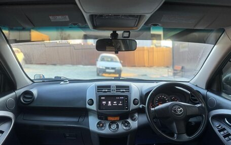 Toyota RAV4, 2006 год, 1 090 000 рублей, 13 фотография