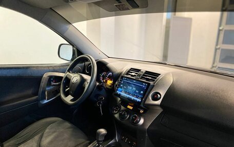 Toyota RAV4, 2011 год, 1 550 000 рублей, 12 фотография