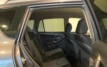 Toyota RAV4, 2011 год, 1 550 000 рублей, 17 фотография