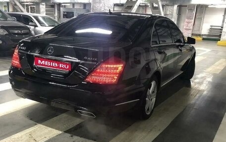 Mercedes-Benz S-Класс, 2012 год, 900 000 рублей, 2 фотография