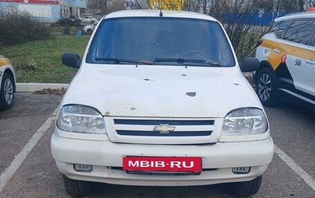 Chevrolet Niva I рестайлинг, 2003 год, 190 000 рублей, 6 фотография