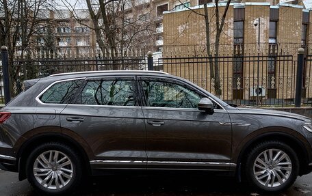 Volkswagen Touareg III, 2019 год, 7 200 000 рублей, 10 фотография