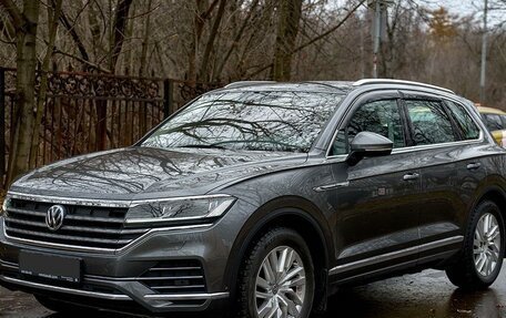 Volkswagen Touareg III, 2019 год, 7 200 000 рублей, 3 фотография