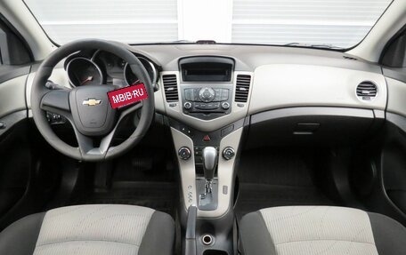 Chevrolet Cruze II, 2012 год, 625 000 рублей, 6 фотография