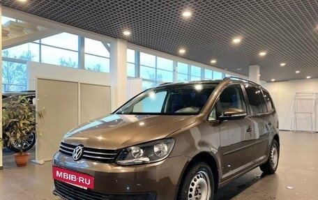 Volkswagen Touran III, 2014 год, 1 390 000 рублей, 7 фотография