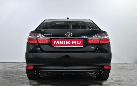 Toyota Camry, 2017 год, 2 480 000 рублей, 6 фотография