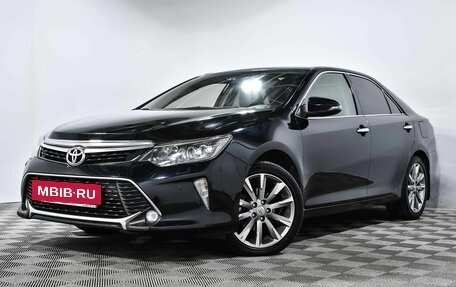 Toyota Camry, 2017 год, 2 480 000 рублей, 2 фотография