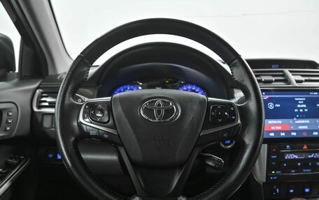 Toyota Camry, 2017 год, 2 480 000 рублей, 11 фотография