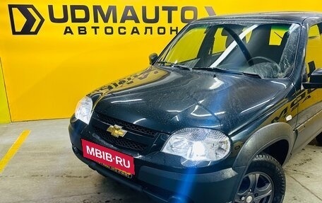 Chevrolet Niva I рестайлинг, 2019 год, 899 000 рублей, 3 фотография