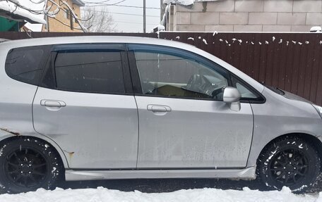 Honda Fit III, 2007 год, 530 000 рублей, 6 фотография