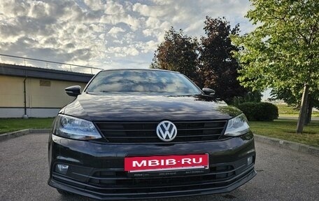 Volkswagen Jetta VI, 2015 год, 1 150 000 рублей, 2 фотография