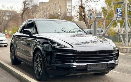 Porsche Cayenne III, 2018 год, 7 290 000 рублей, 3 фотография