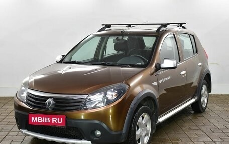 Renault Sandero I, 2013 год, 747 000 рублей, 1 фотография