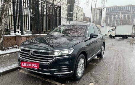 Volkswagen Touareg III, 2021 год, 7 500 000 рублей, 10 фотография