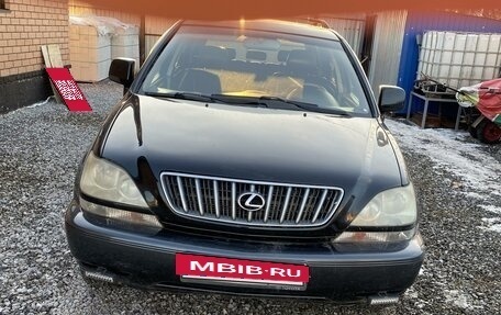 Lexus RX IV рестайлинг, 2002 год, 1 200 000 рублей, 2 фотография