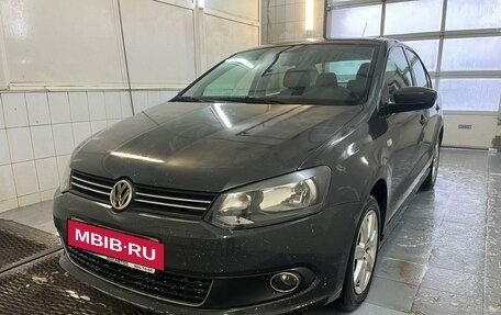 Volkswagen Polo VI (EU Market), 2012 год, 850 000 рублей, 10 фотография