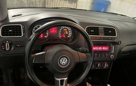 Volkswagen Polo VI (EU Market), 2012 год, 850 000 рублей, 13 фотография