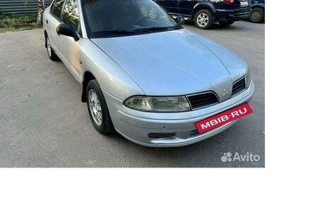 Mitsubishi Carisma I, 2000 год, 200 000 рублей, 4 фотография