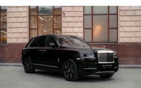 Rolls-Royce Cullinan, 2020 год, 44 800 000 рублей, 4 фотография