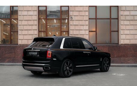 Rolls-Royce Cullinan, 2020 год, 44 800 000 рублей, 6 фотография