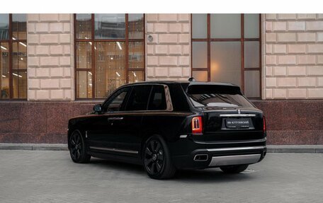 Rolls-Royce Cullinan, 2020 год, 44 800 000 рублей, 8 фотография