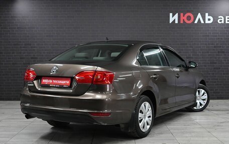 Volkswagen Jetta VI, 2013 год, 990 000 рублей, 6 фотография