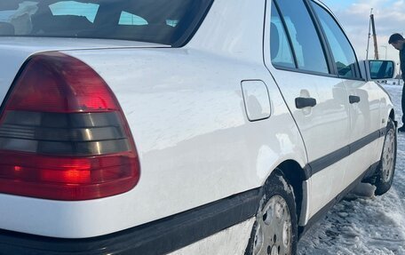 Mercedes-Benz C-Класс, 1997 год, 300 000 рублей, 3 фотография