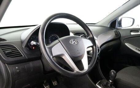 Hyundai Solaris II рестайлинг, 2013 год, 930 000 рублей, 7 фотография