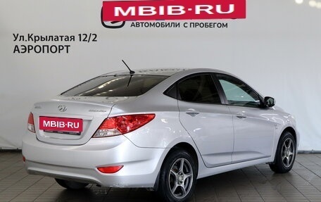 Hyundai Solaris II рестайлинг, 2013 год, 930 000 рублей, 2 фотография