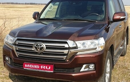 Toyota Land Cruiser 200, 2016 год, 7 100 000 рублей, 1 фотография